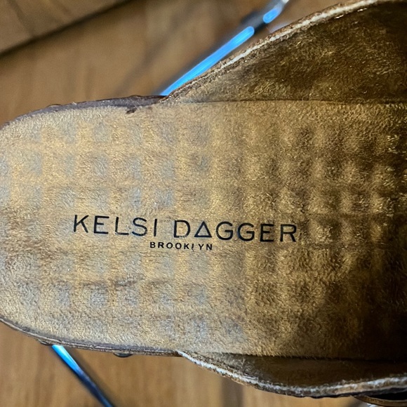 NWT KELSI DAGGER BROOKLYN Clogs! - Picture 5 of 9